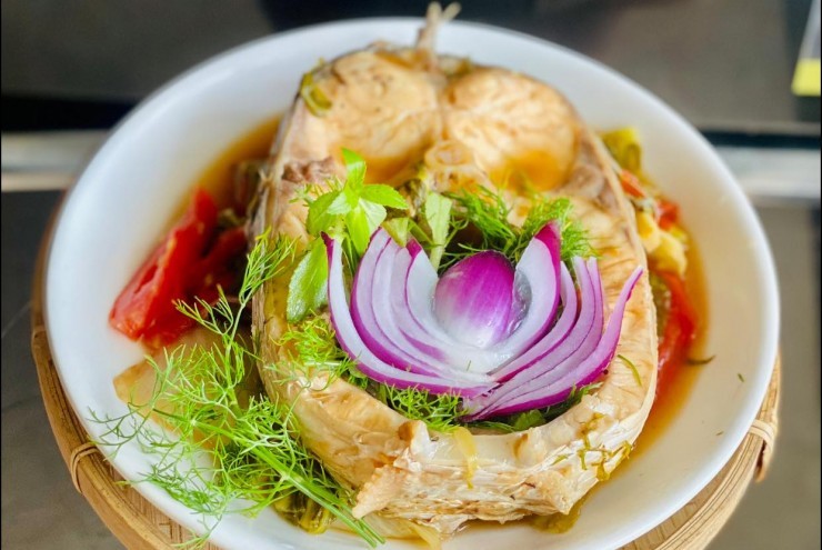 Món cá om cực đơn giản, tốn cơm khiến người lười ăn nhất cũng "nghiện"