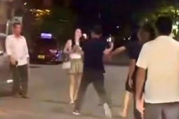 Vụ cô gái bị nhóm đàn ông hành hung trước quán karaoke: Tạm giữ hình sự 6 người