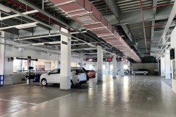 Cả tỉnh chỉ có 1 trung tâm Mitsubishi chính hãng, mệt mỏi bảo dưỡng Xpander