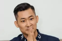 Khi nghệ sĩ tạo drama