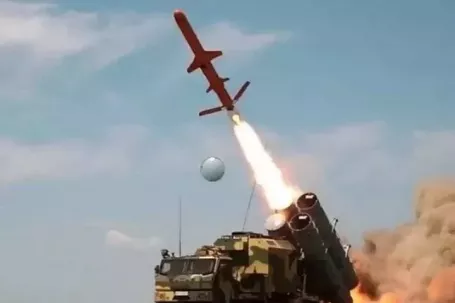 Ukraine tuyên bố sắp sở hữu tên lửa đạn đạo nội địa