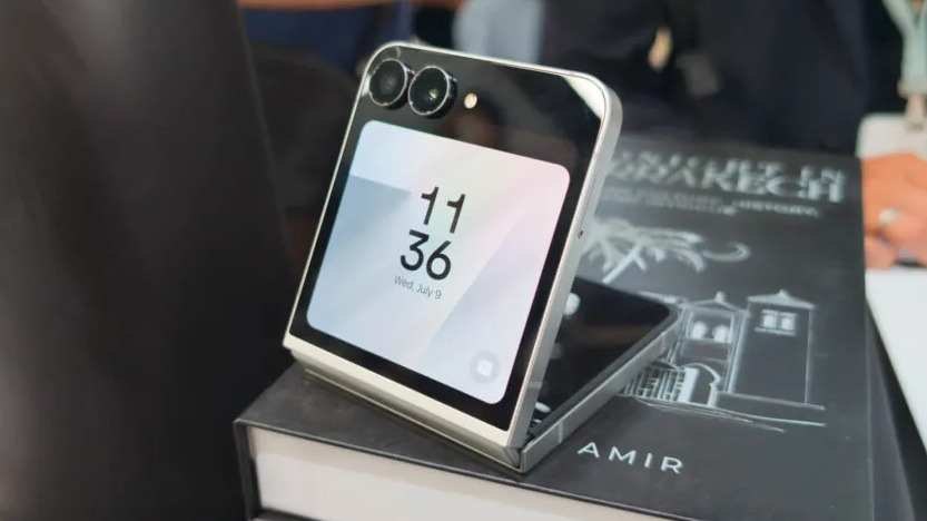 Galaxy Z Flip 7 FE.