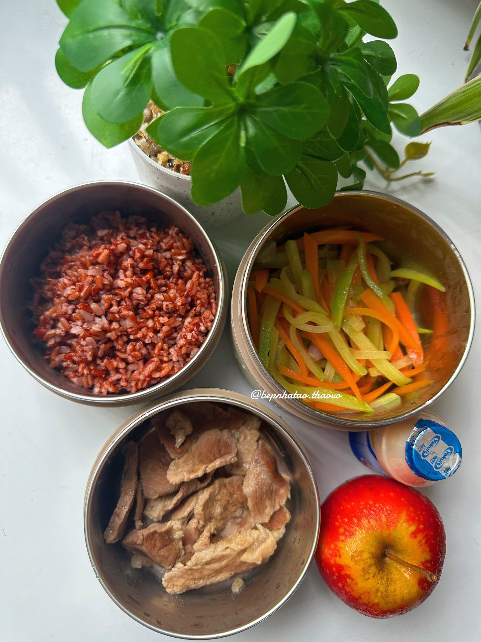 Thịt luộc - Rau củ xào&nbsp;