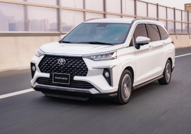 Chọn Toyota Veloz Cross hay Honda BR-V trong tầm giá 600-800 triệu đồng? - 1