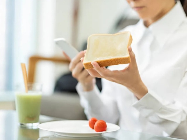 8 kiểu ăn sáng âm thầm khiến đường huyết trồi sụt, tăng nguy cơ tiểu đường