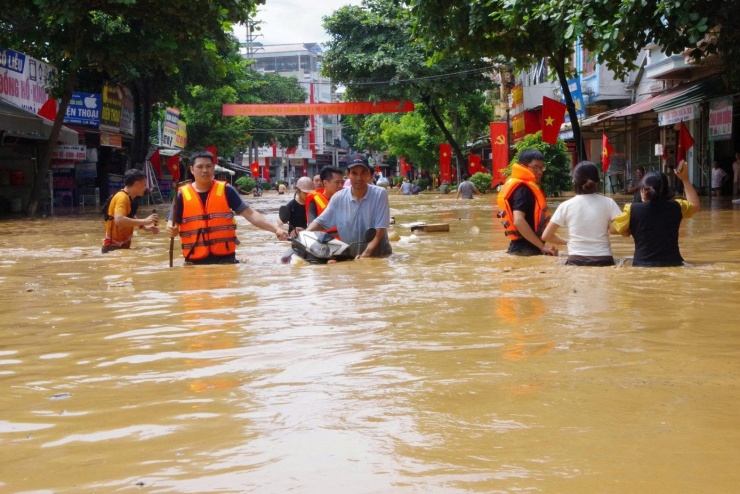 Hình ảnh xã Sông Mã, Sơn La ngập đục ngầu trong trận lũ lịch sử - 5