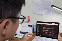 AI - con dao hai lưỡi
