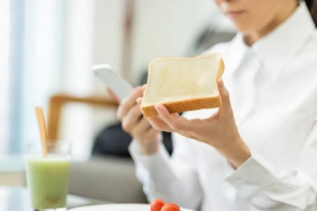 8 kiểu ăn sáng âm thầm khiến đường huyết trồi sụt, tăng nguy cơ tiểu...