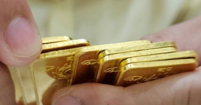 Giá vàng miếng SJC, vàng nhẫn 99,99 bất ngờ tăn...