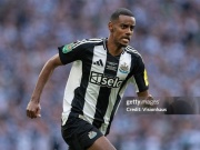 Bóng đá - Newcastle hét giá Isak 150 triệu bảng, MU vẫn "chịu chơi"