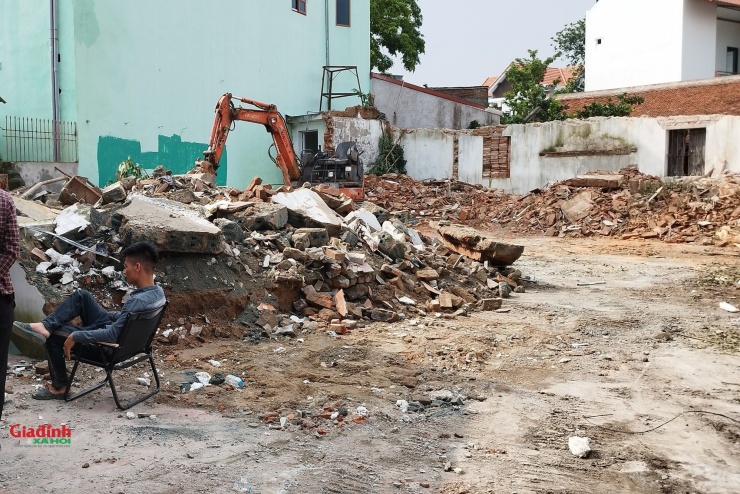 Khu đất của gia đình anh Đ.X.T. tại thôn Chúc Lý, xã Ngọc Hòa, huyện Chương Mỹ (cũ) nay là phường Chương Mỹ, TP Hà Nội.