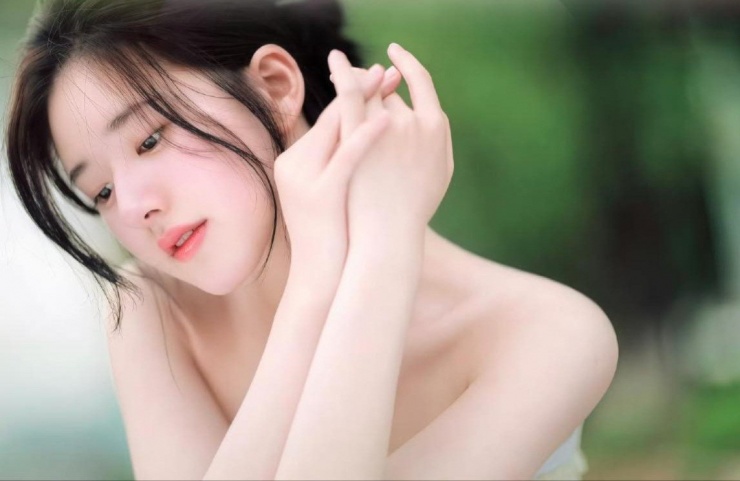 Triệu Lộ Tư có đang tự hủy? - 4