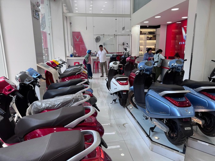 S&#7913;c mua xe m&aacute;y &#273;i&#7879;n d&agrave;nh cho h&#7885;c sinh m&ugrave;a t&#7921;u tr&#432;&#7901;ng n&#259;m nay &#273;ang t&#259;ng m&#7841;nh