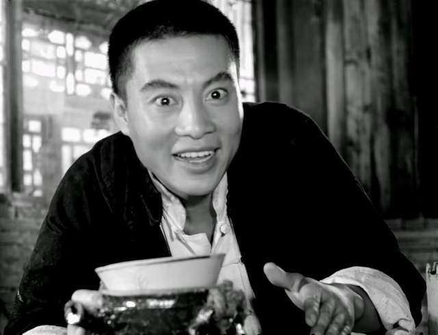 Nam diễn viên thời trẻ