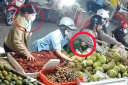 [CLIP] Màn dàn cảnh trộm ví  nhanh như chớp  của 2 phụ nữ