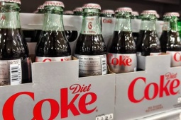 Uống nước ngọt Coca không calo có làm tăng nguy cơ bị ung thư?
