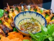 Mực luộc với xào mãi cũng chán, nướng muối ớt ngon hết nước chấm