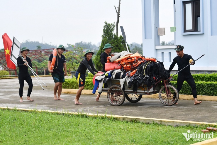 Bên trong &#39;lò&#39; luyện thợ lặn quân sự hiện đại bậc nhất Đông Nam Á - 19