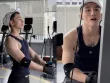 Sơn Tùng M-TP vừa khoe cơ bắp vừa thả thính cực ngọt khiến fan "mất máu"