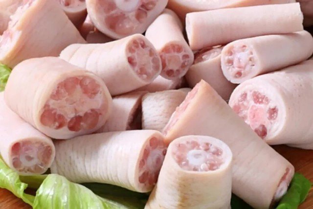 Bộ phận trên con lợn tưởng bỏ đi nhưng &#39;siêu bổ&#39;, đặc biệt tốt cho phụ nữ và người cao tuổi, chế biến được nhiều món ngon - 1