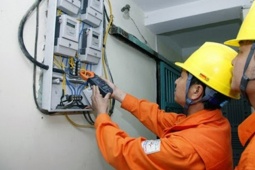 Một số khu vực ở Hà Nội mất điện giữa thời tiết nóng trên 39 độ C