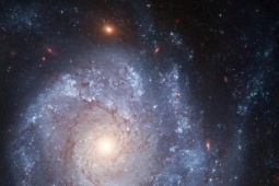 NASA/ESA chụp được vật thể có khả năng tái sinh kỳ lạ
