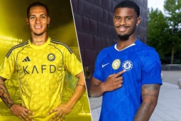 Trực tiếp chuyển nhượng sáng 4/8: Chelsea chính thức đón  " Van Dijk mới " , Antony từ chối đội Ronaldo