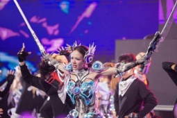 Phương Ly ngày càng bứt phá