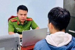 Bất ngờ nhận được hình ảnh  ' nhạy cảm '  rồi bị tống tiền
