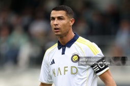 Tiết lộ điều Ronaldo sợ nhất, kiêng tuyệt đối trong phòng ngủ
