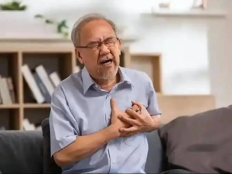 Người đàn ông đột tử dù chạy bộ mỗi ngày: Bác sĩ chỉ ra 3 sai lầm chí mạng - 2
