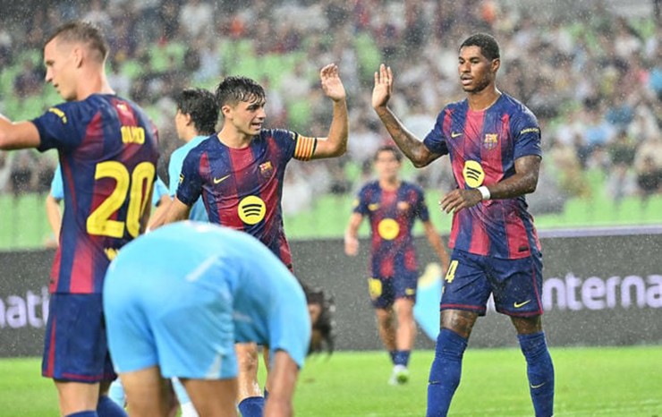 Rashford để lại dấu ấn trong chiến thắng đậm 5-0 của Barcelona trước Daegu