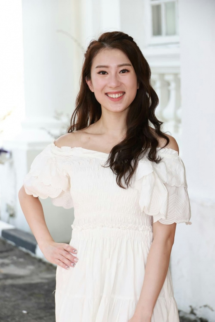 Lương Thiên Tuyên, 27 tuổi, cao 1,61 m, là cố vấn lĩnh vực tài chính.