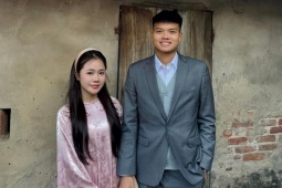 Nhan sắc nữ nhân viên ngân hàng vừa kết hôn với cựu sao U23 Việt Nam
