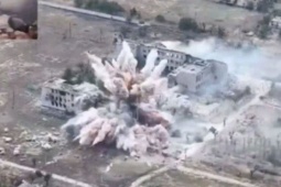 F-16 Ukraine tung đòn tấn công ba mục tiêu, tập kích Nga bằng bom JDAM