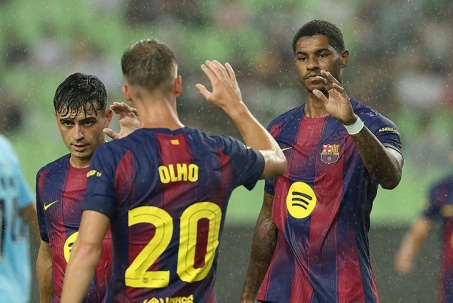 4 sao "bất khả xâm phạm" ở Barcelona, cơ hội nào cho Rashford?