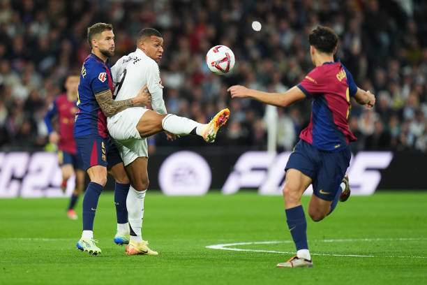 Mbappe được cho hoạt động tự do là một sự sắp xếp khó được lặp lại ở các trận El Clasico sắp tới