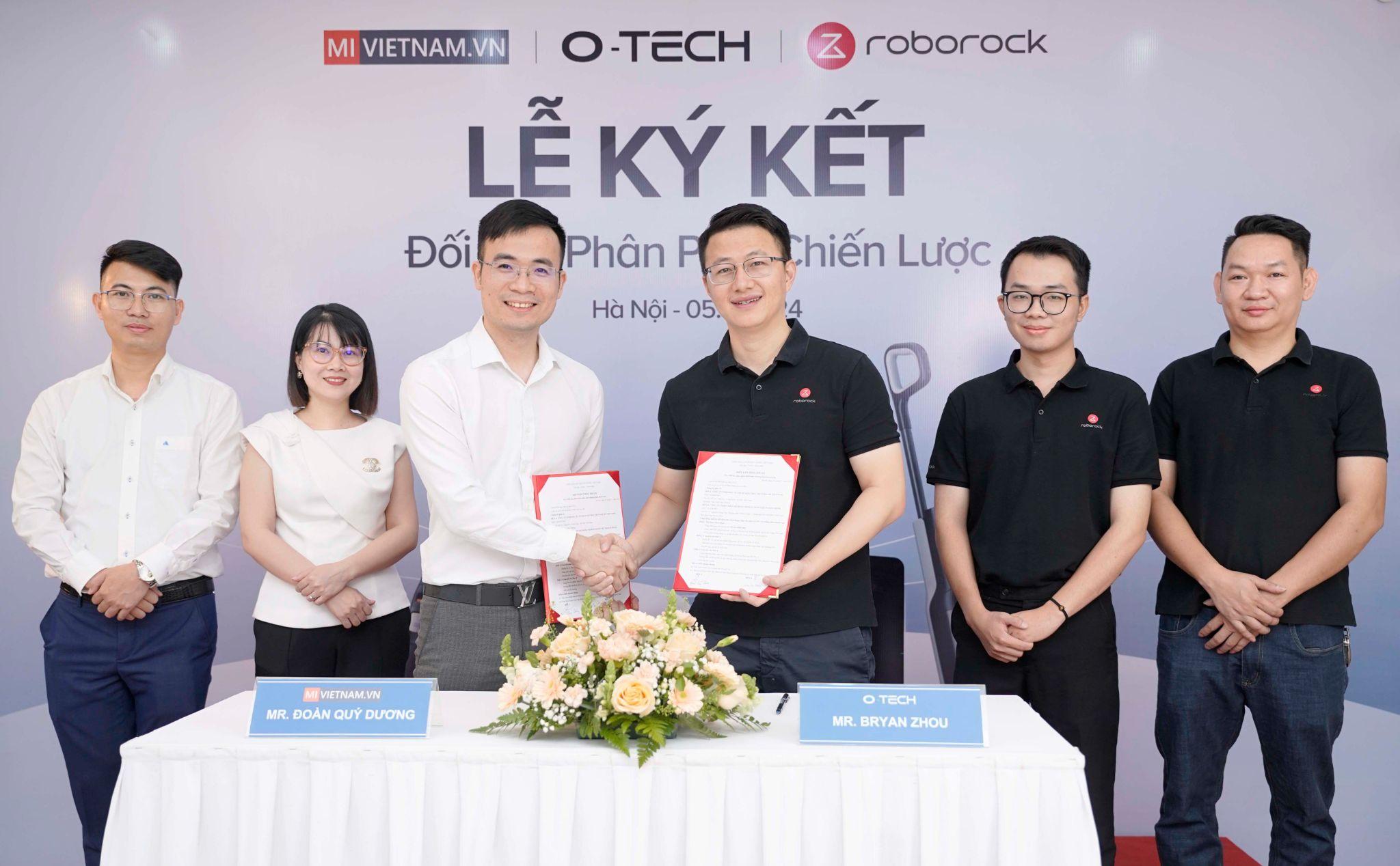 Khách hàng Đà Nẵng hào hứng tham dự sự kiện khai trương showroom Mi Việt Nam - 4