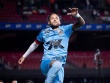 Neymar lập cú đúp giúp Santos thoát hiểm, xô xát đối phương gây tranh cãi
