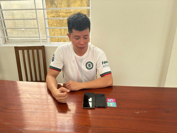 Nguyễn Ngọc Anh cùng tang vật