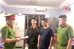 Bắt khẩn cấp tài xế cố tình lạng lách, đánh võng ở TP HCM