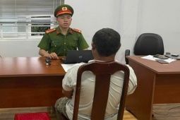 Bố vợ cầm dao đe dọa CSGT khi thấy con rể bị dừng xe