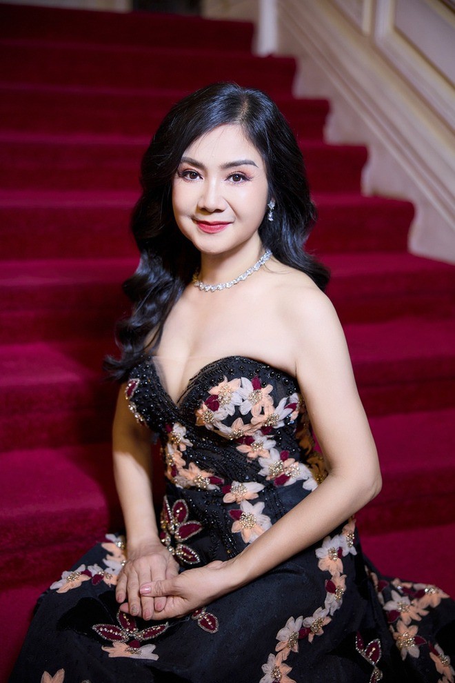 NSND Thu Hà: Mỹ nhân cổ trang đẹp nhất Việt Nam - 13