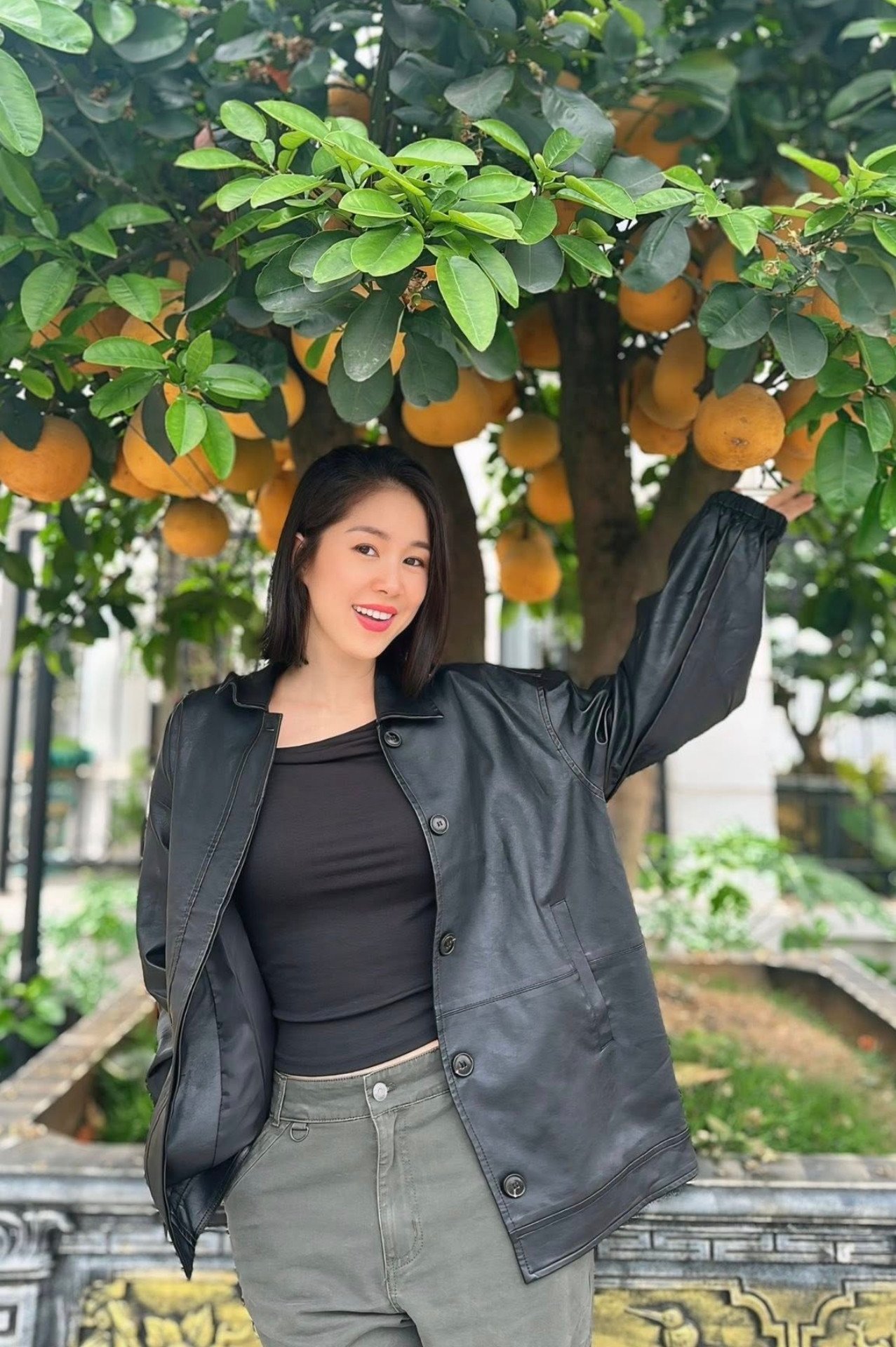 Diễn viên Lê Phương: Vợ chồng xuống nước với nhau không có gì xấu hổ! - 4