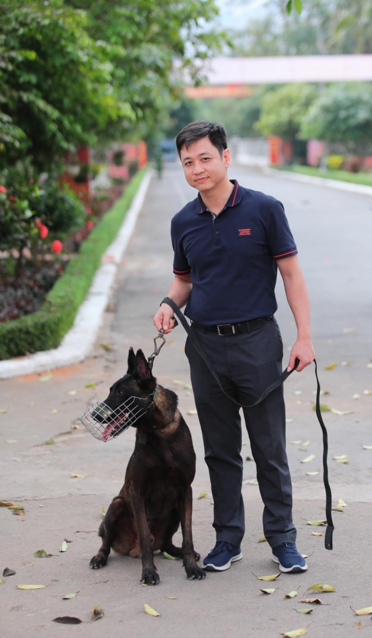 Hoàng Công ở đời thường. 