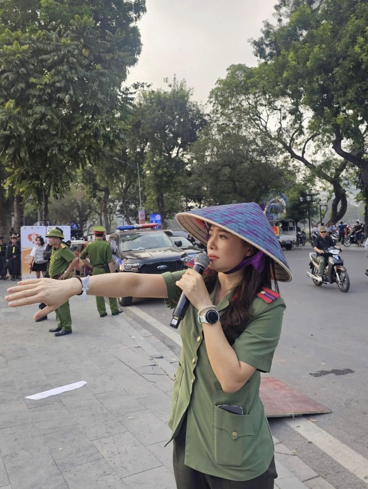 Trung tá Trịnh Huyền.