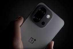 OnePlus 15 lộ diện với cụm camera vuông, pin 7.000 mAh và sạc 100W