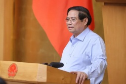 Thủ tướng: Việc kiện toàn tổ chức bộ máy và bố trí cán bộ cơ sở có nơi chưa phù hợp