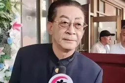 Lục Tiểu Linh Đồng đến viếng 'Phật Tổ Như Lai' Chu Long Quảng