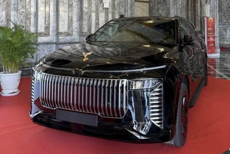 Thêm hình ảnh mới về mẫu xe điện Việt Nam có tên gọi Lạc Hồng 900 LX